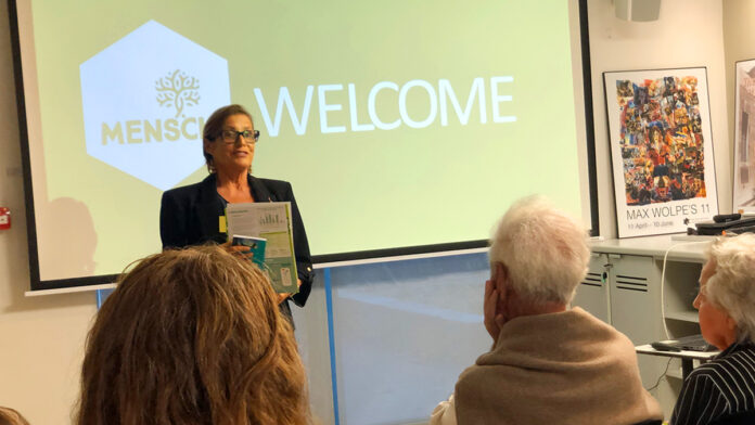 Apr25-LiBoiskinFellowship-Dianna-Yach
